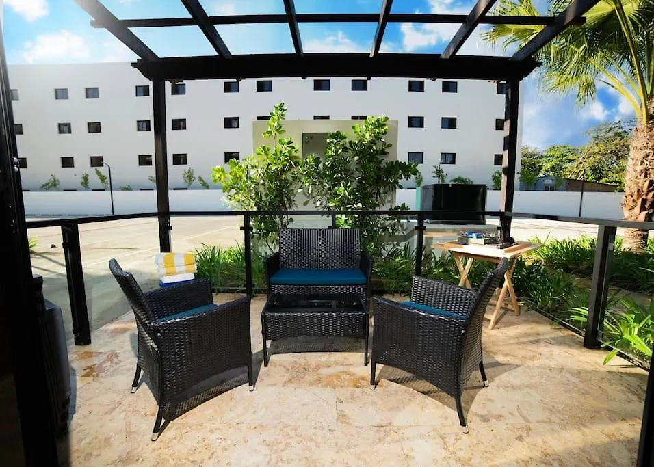 Divine Stay 3 Bedroom One Minute From The Beach On The Malecon Puerto Plata 0*,  República Dominicana